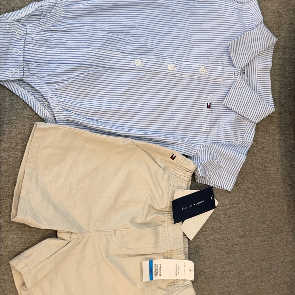 Tommy Hilfiger 24M Onesie with collar & Khaki Shorts Set - Picture 2 of 7